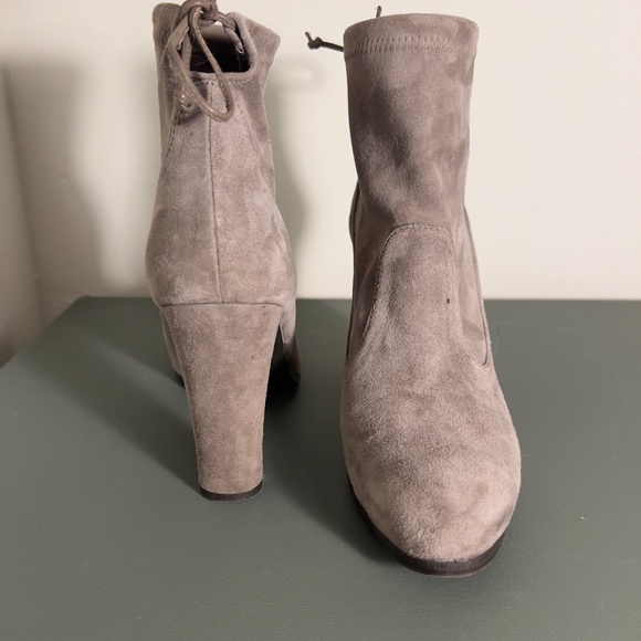 Stuart Weitzman Heeled Bootie - Picture 2 of 4